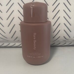 Rare Beauty Ting Comfort Hydrating Body Lotion - Brown